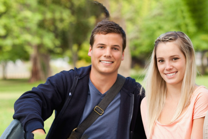 three business students enjoy the Camosun Campus